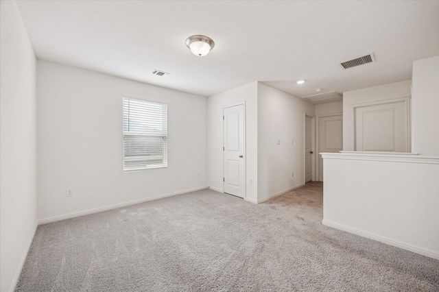 208 Night Riders WAY, Jarrell, TX 76537