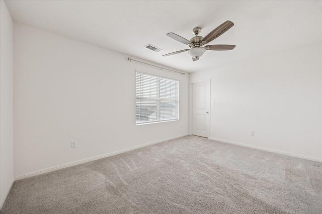 208 Night Riders WAY, Jarrell, TX 76537