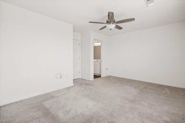 208 Night Riders WAY, Jarrell, TX 76537