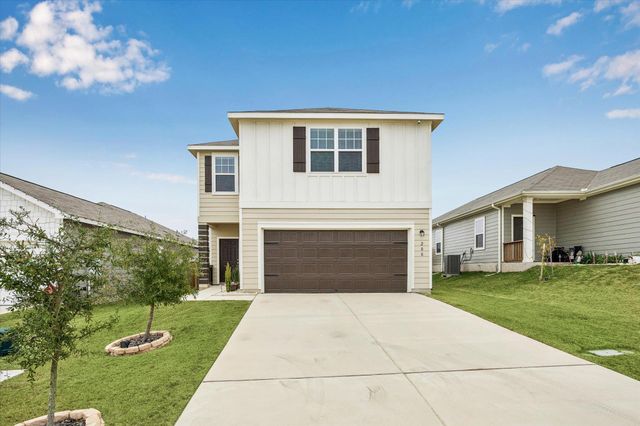 208 Night Riders WAY, Jarrell, TX 76537