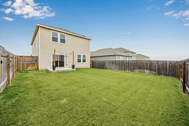 208 Night Riders WAY, Jarrell, TX 76537