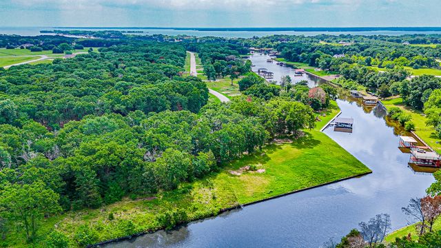 Lot 441 Waters Edge, Corsicana, TX 75109