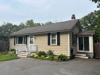 871 Main St, Bolton, MA 01740