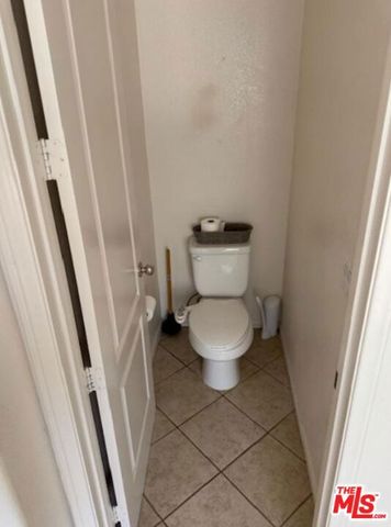 1808 Fallbrook Oaks Court, Fallbrook, CA 92028