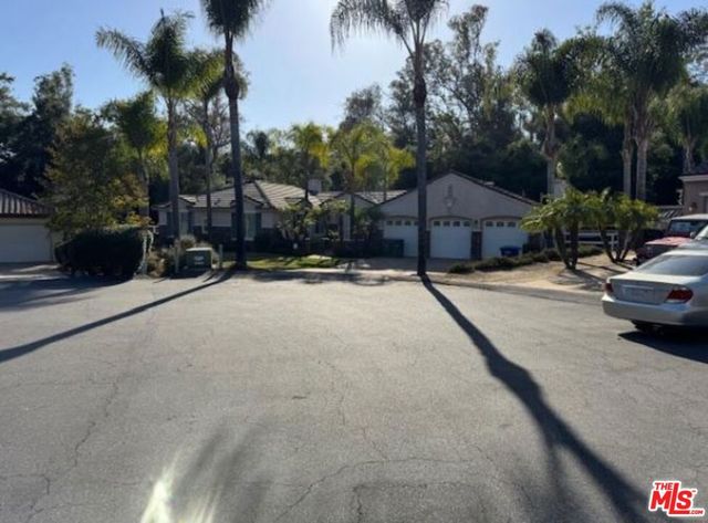 1808 Fallbrook Oaks Court, Fallbrook, CA 92028