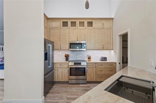 12176 Siesta DR, Fort Myers Beach, FL 33931