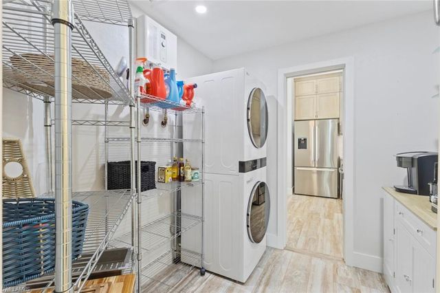 12176 Siesta DR, Fort Myers Beach, FL 33931