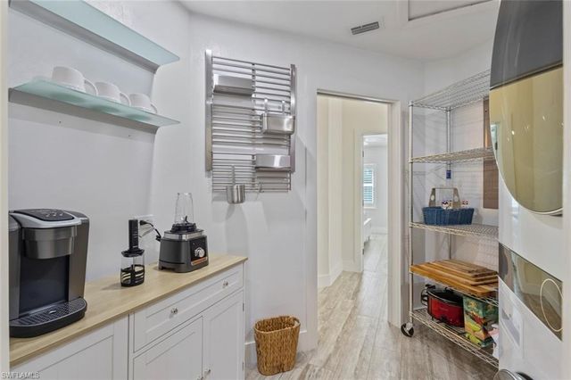 12176 Siesta DR, Fort Myers Beach, FL 33931