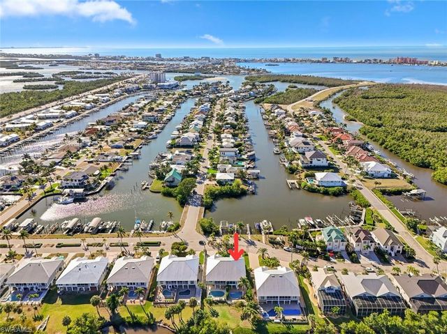 12176 Siesta DR, Fort Myers Beach, FL 33931