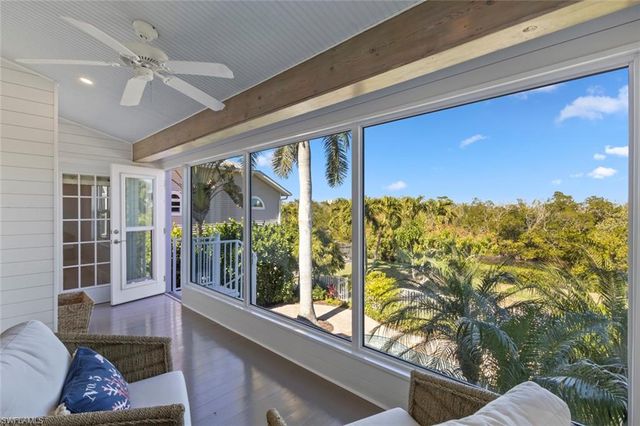 12176 Siesta DR, Fort Myers Beach, FL 33931