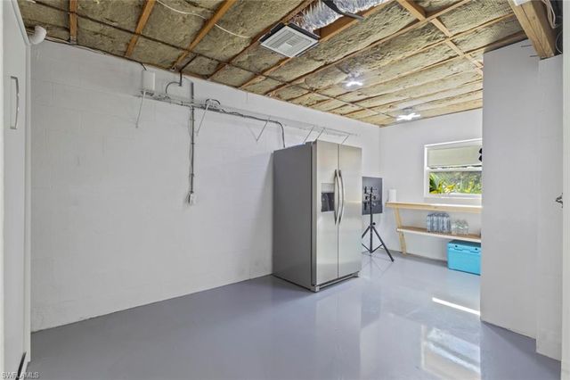 12176 Siesta DR, Fort Myers Beach, FL 33931