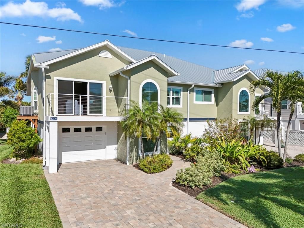 12176 Siesta DR, Fort Myers Beach, FL 33931
