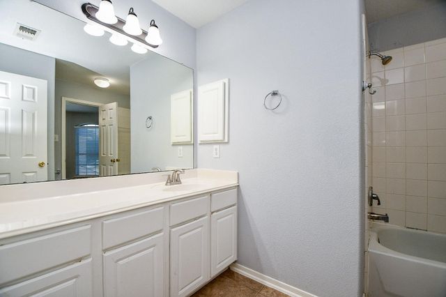 3019 Red Oak Leaf Trail, Houston, TX 77084