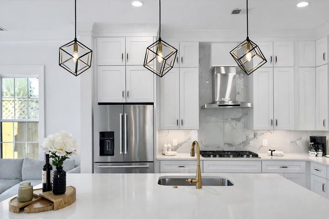 5481 Turner Street, North Charleston, SC 29406