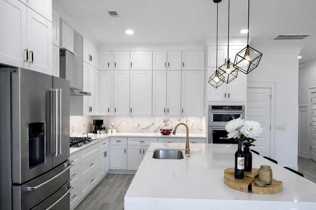 5481 Turner Street, North Charleston, SC 29406