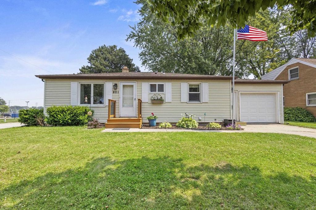 801 RAYMOND STREET, Green Bay, WI 54304