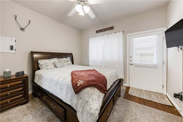 1198 Jones Butler Road 1806, College Station, TX 77840