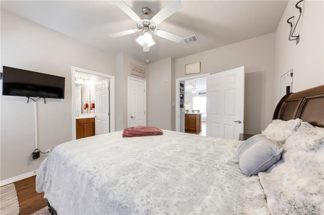 1198 Jones Butler Road 1806, College Station, TX 77840