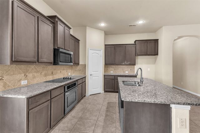 12836 Palancar Drive, Fort Worth, TX 76244