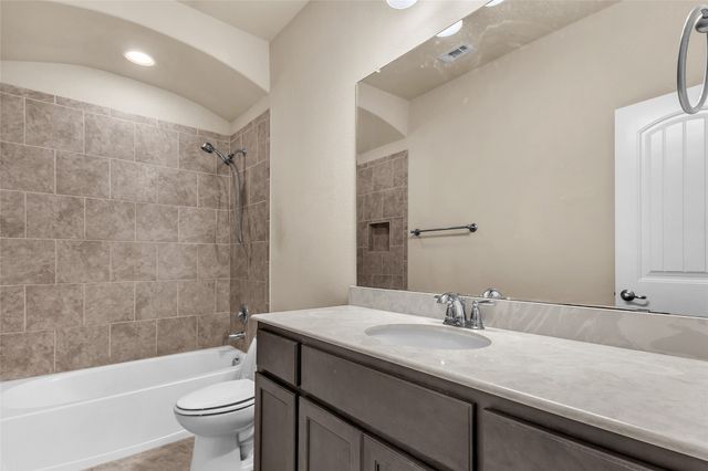 12836 Palancar Drive, Fort Worth, TX 76244