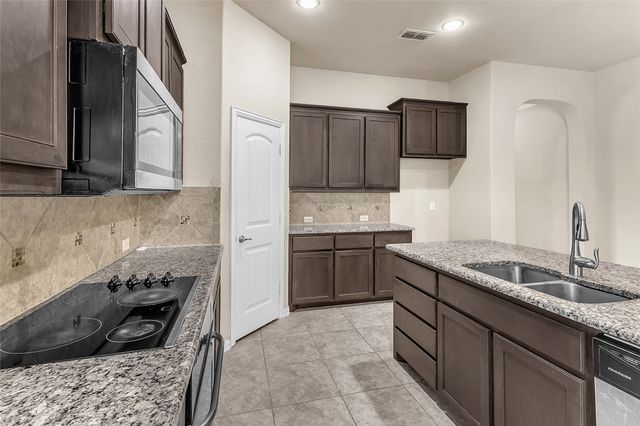 12836 Palancar Drive, Fort Worth, TX 76244