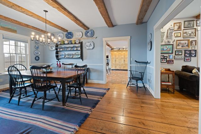 238 South Hollow Lane, Rochester, VT 05767