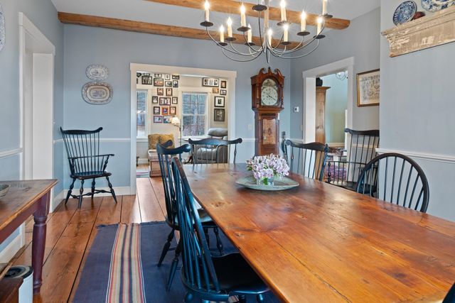 238 South Hollow Lane, Rochester, VT 05767