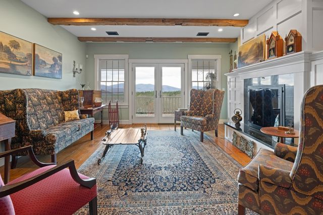 238 South Hollow Lane, Rochester, VT 05767