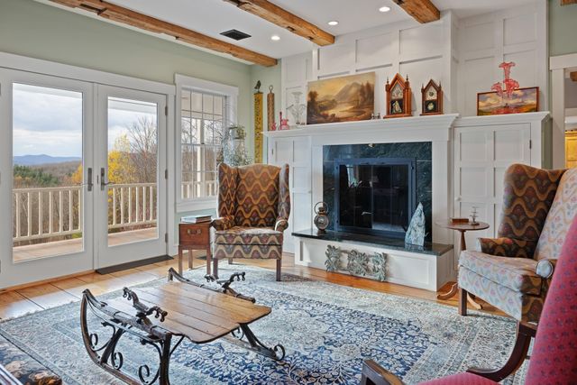 238 South Hollow Lane, Rochester, VT 05767