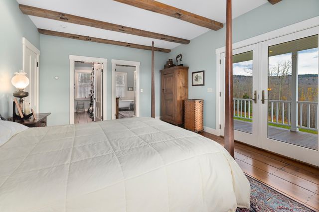 238 South Hollow Lane, Rochester, VT 05767