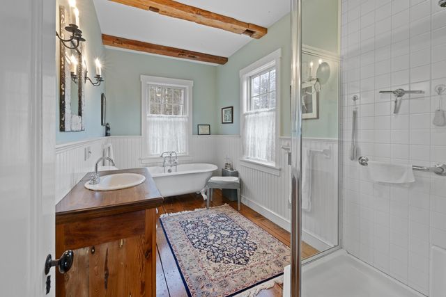 238 South Hollow Lane, Rochester, VT 05767