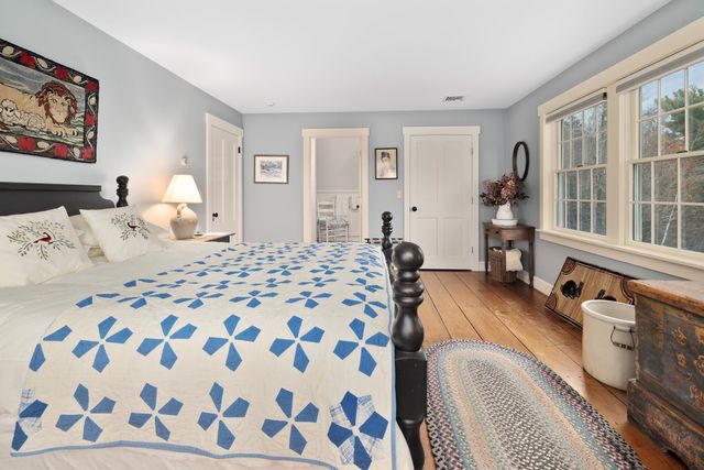 238 South Hollow Lane, Rochester, VT 05767