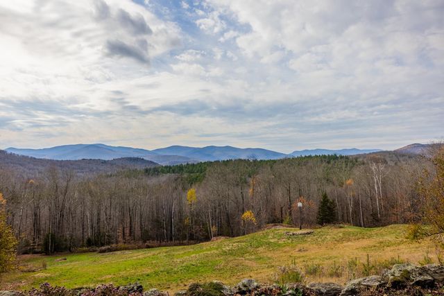 238 South Hollow Lane, Rochester, VT 05767