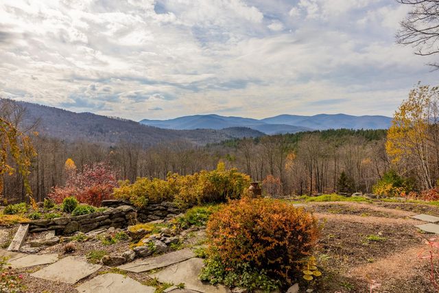 238 South Hollow Lane, Rochester, VT 05767