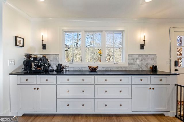 456 W McIntosh Road, Brooks, GA 30205