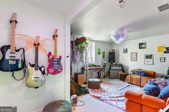 456 W McIntosh Road, Brooks, GA 30205