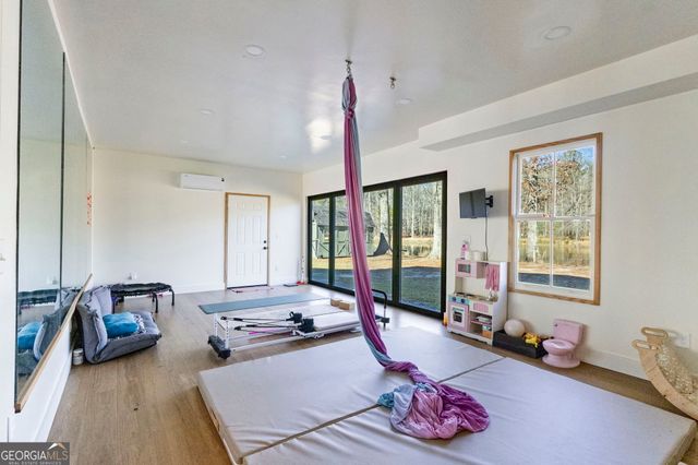 456 W McIntosh Road, Brooks, GA 30205