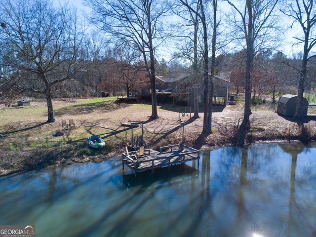 456 W McIntosh Road, Brooks, GA 30205