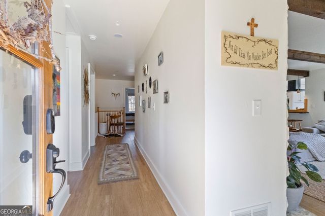 456 W McIntosh Road, Brooks, GA 30205