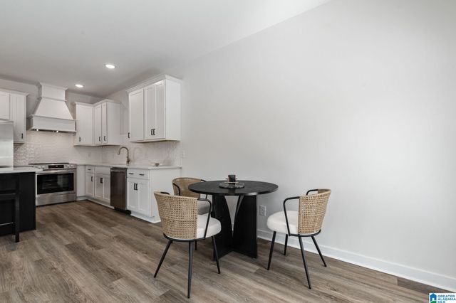 223 VILLAGE PARKWAY, Helena, AL 35080