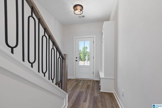 223 VILLAGE PARKWAY, Helena, AL 35080