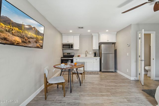 322 W CORONADO Road, Phoenix, AZ 85003