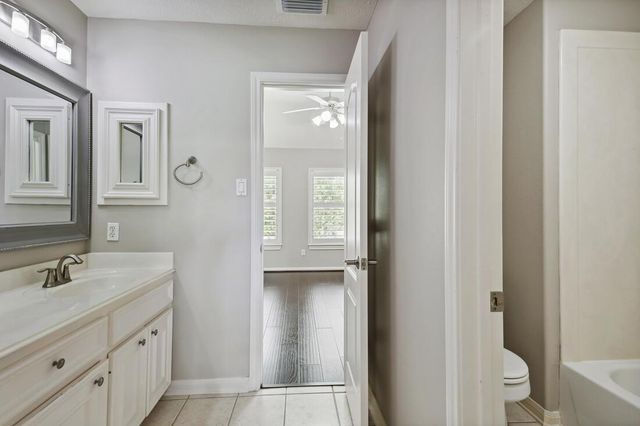 5819 Santa Fe Springs Drive, Houston, TX 77041