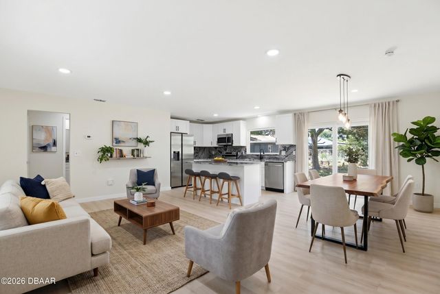 703 Hawks Ridge Road, Port Orange, FL 32127