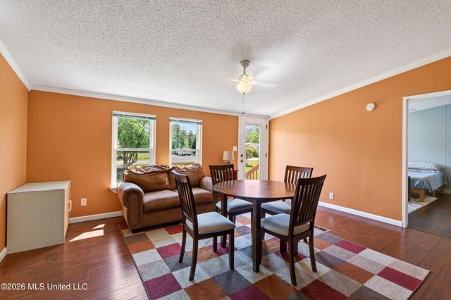19561 Lennis Cuevas Road, Saucier, MS 39574