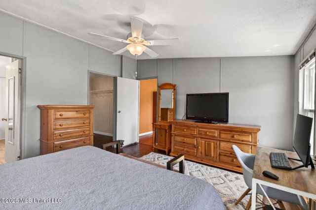 19561 Lennis Cuevas Road, Saucier, MS 39574