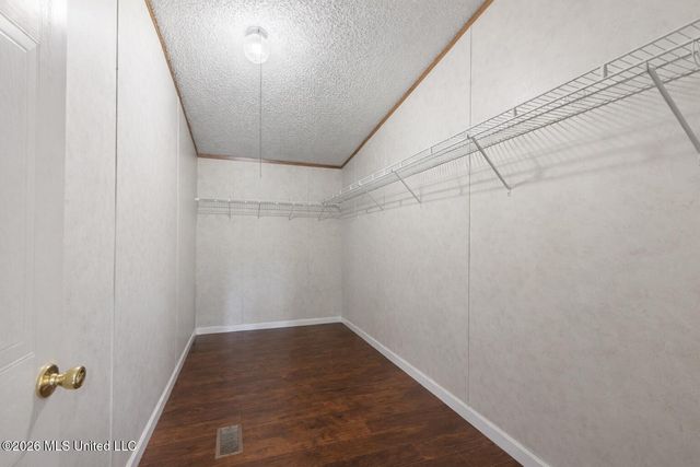19561 Lennis Cuevas Road, Saucier, MS 39574