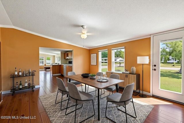 19561 Lennis Cuevas Road, Saucier, MS 39574