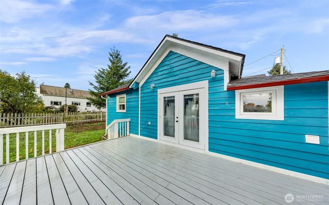 1971 Willard Avenue, Ferndale, WA 98248