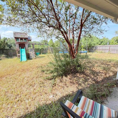 14242 Cedar Pointe Ave, Baton Rouge, LA 70809